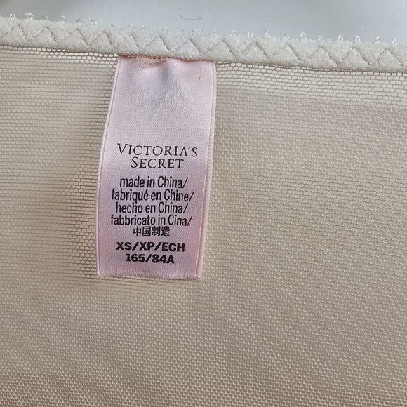 Victoria’s Secret Bodysuit XS Nude Lace Bell Sleeve Coquette Coastal Boho Chic - Picture 7 of 11